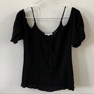 L.. Hearts Black Top - Size Small